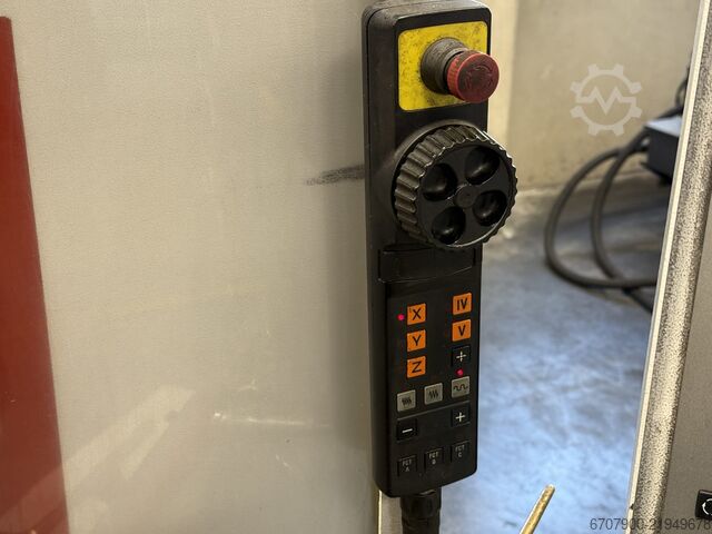 HERMLE C 600 V CNC Milling Centre HERMLE C 600 V