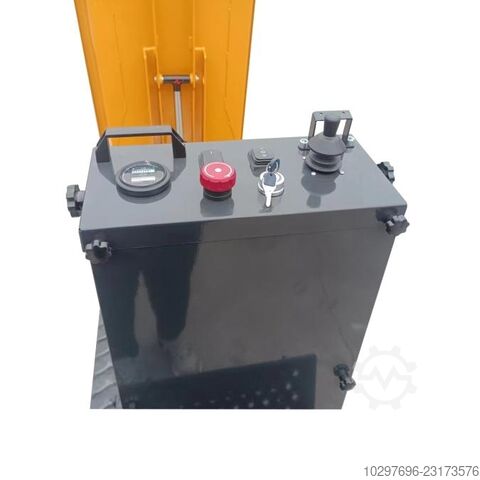 LUMAG mini dumper with electric track drive – 1 unit Lumag 