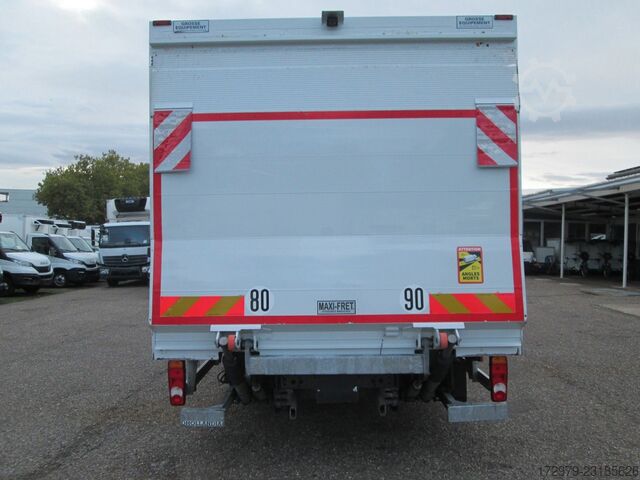 Beverage truck DAF LF 180.12 *Getränke-Koffer*Klima*LBW*Euro6*