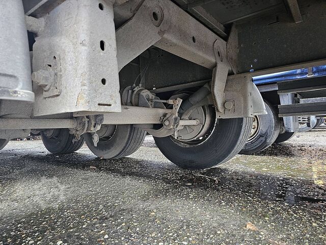 Sliding tarpaulins KOGEL S24