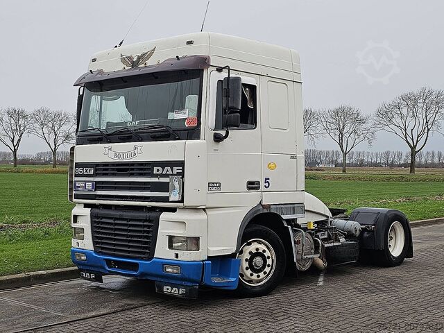 Standard-SZM DAF XF 95.430 SPACECAB EURO 2