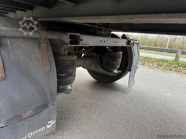 Suitcase LAG 2ass gestuurde oplegger