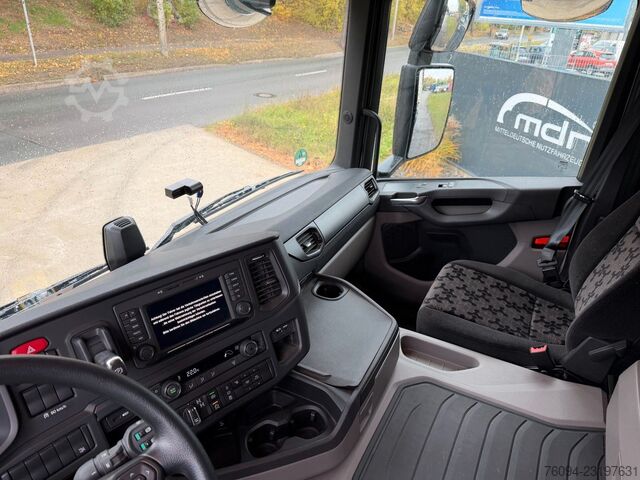 Kipper LKW SCANIA 460 G XT 8x4 MEILLER Kipper Bordmatik