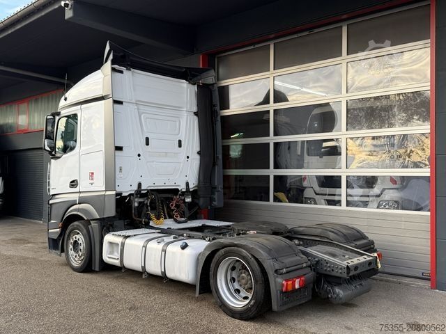 Volumen SZM MERCEDES-BENZ Actros 1843 Retarder Klima Mega Jumbo Temomat