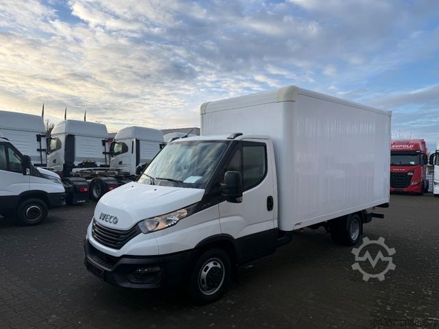 Transporter mit Koffer IVECO Daily 35C16 Koffer Ladebordwand 500kg