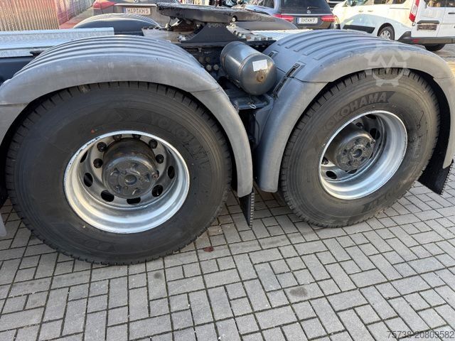 Schwerlast LKW/SZM SCANIA R580 6x4/Retarder/AP Achse/VOLLLUFT/GZG:80000 KG