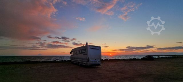 Integriertes Wohnmobil NIESMANN+BISCHOFF Flair 880 BE