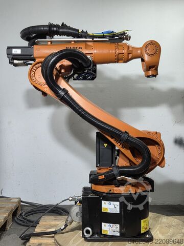 Industrial robot KUKA R1610 KRC4