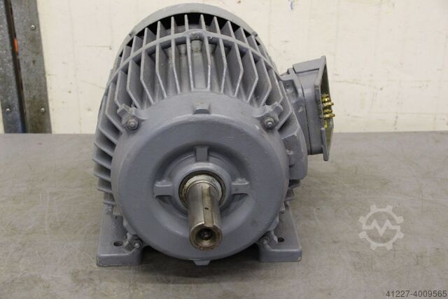 Electric motor 18.5 kW 3000 Rpm unbekannt B3
