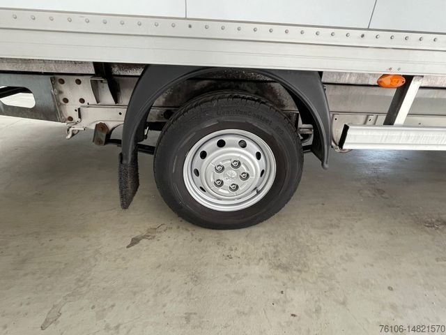 Transporter mit Koffer PEUGEOT Boxer Koffer mit grosse Türen *Klima*Navi*