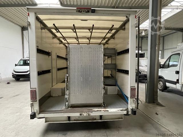 Transporter mit Koffer RENAULT Master Tiefrahmen Koffer *Ladefläche 4,25*Klima*