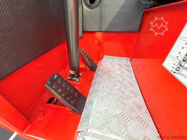 Vierwegestapler Combilift C8000 GAS TRIPLEX 8300 WIDE POSITIONER