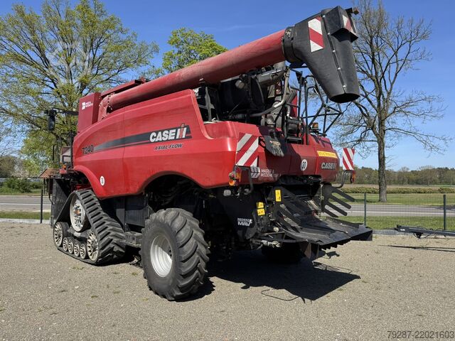 Mähdrescher Case IH Axial-Flow 7240