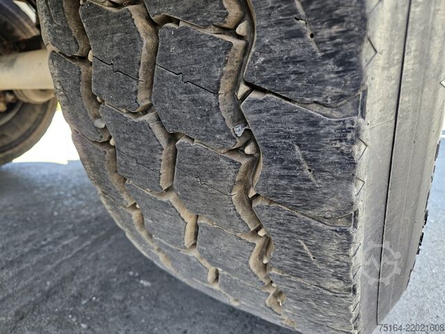 Tipper semitrailer Schmitz Cargobull SKI 24 SL 06-7.2 Stahlrundmulde