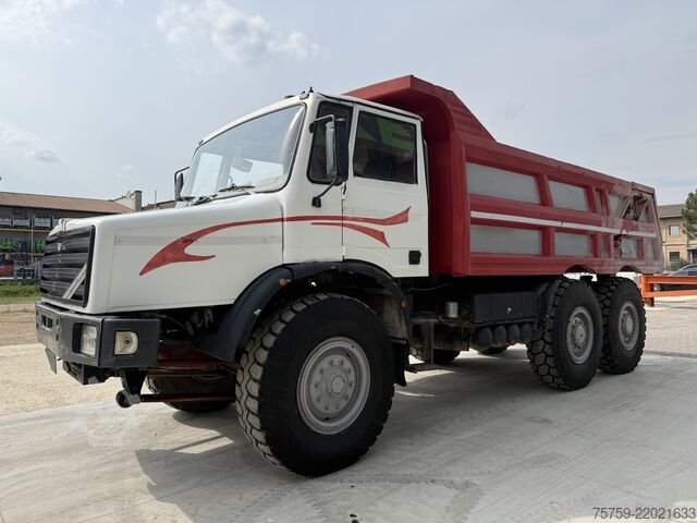 Tipper truck Perlini 131/33 Dumper 6x4