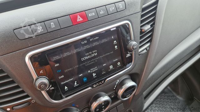 Kleinbus IVECO Daily C35 M1 9 Sitzer sauberes Fahrzeug