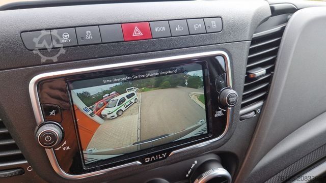 Kleinbus IVECO Daily C35 M1 9 Sitzer sauberes Fahrzeug