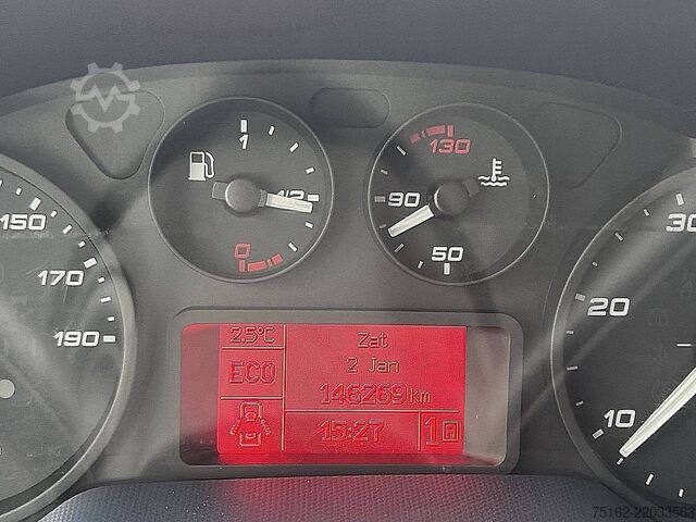High-roof van IVECO DAILY 35S14       L2H2 Automaat Euro6