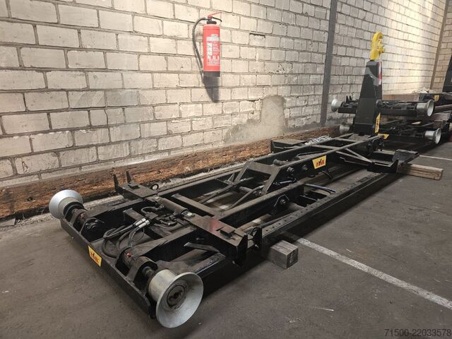 Titan city hooklift device Hyva 03-28-K-DIN-BF