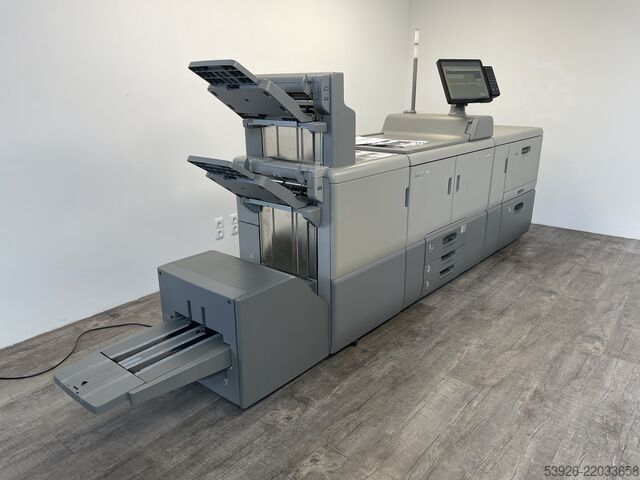 Digital print machine Ricoh Pro 8320 incl. booklet finisher, Trimmer TR5050, Vacuum Feed