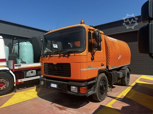 Sweeper truck MAN 14.192 F Kehrmaschine SCHÖRLING 4x2