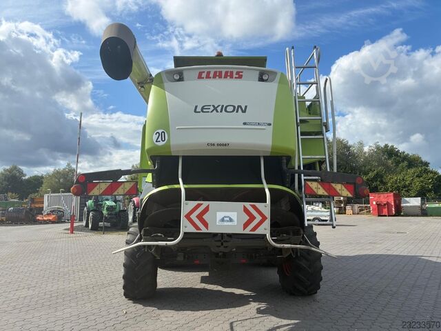 CLAAS Lexion 760 TT + V1050 CLAAS Lexion 760 TT + V1050