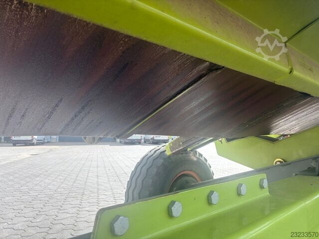 CLAAS Lexion 760 TT + V1050 CLAAS Lexion 760 TT + V1050