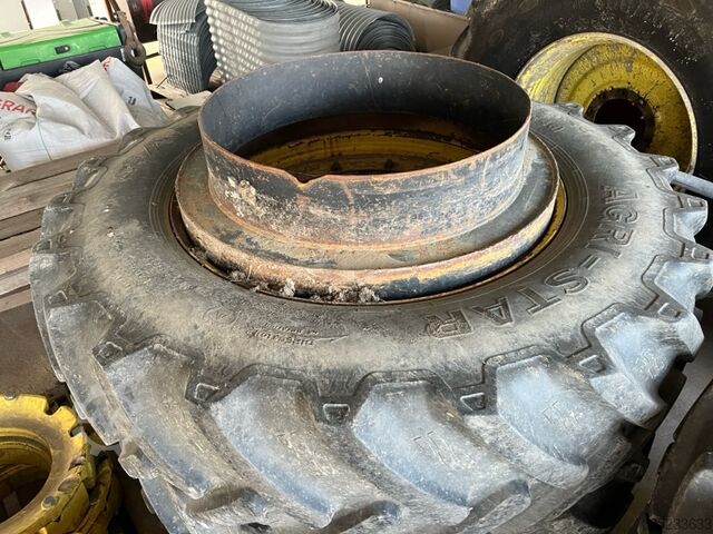 John Deere 8310R John Deere 8310R