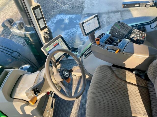 John Deere 8310R John Deere 8310R
