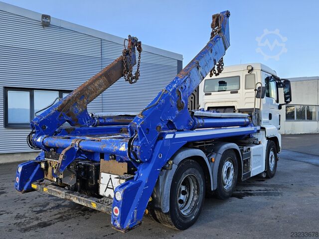 Skip truck MAN TGS 26.420 6x2 BL Vorlauflenkachse