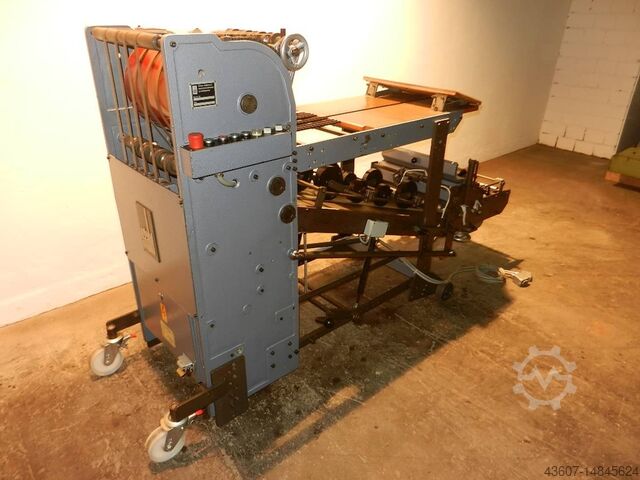 Horizontal Stack Delivery with Pressing Stahl SBP 40