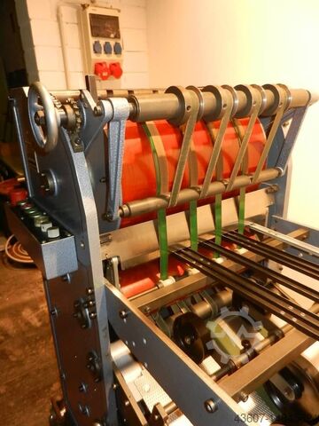 Horizontal Stack Delivery with Pressing Stahl SBP 40