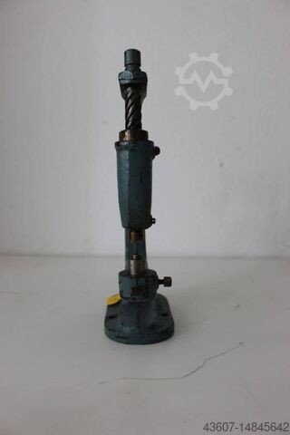 Riveter Stocko WP 100 b