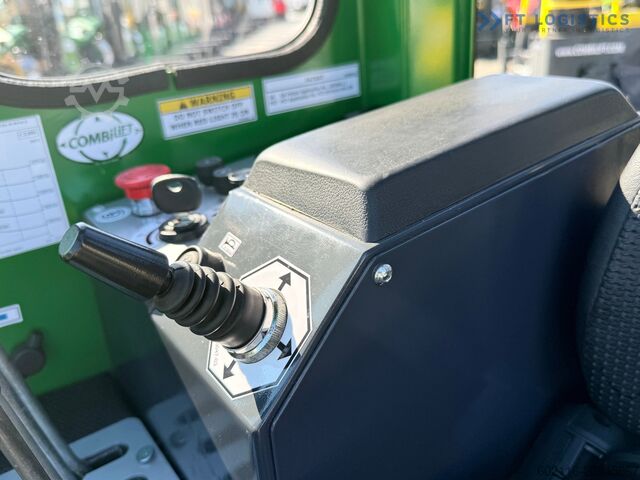 Vierwegestapler COMBILI C3000 / DIESEL / DUPLEX 4100 / FREE-LIFT