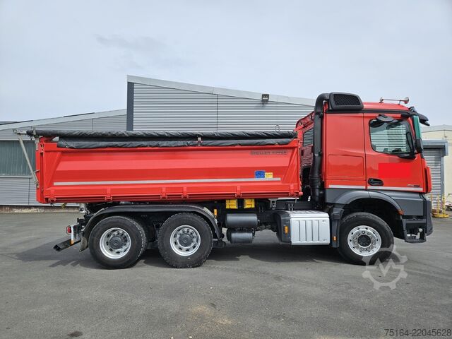 Three-sided tipper truck Mercedes-Benz Arocs 2658 LK 6x4 Bordmatik