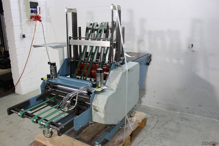 Vertical Stack Delivery with Pressing and Marking Device MBO SAP46L