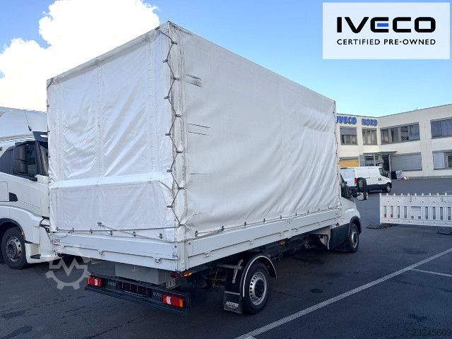 Transporter mit Pritsche & Plane IVECO 35S14 Pritsche 4,38m,H 2,23m, Nur 6.016 km!