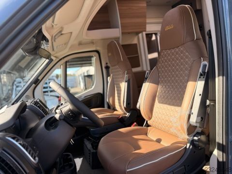 Teilintegriertes Wohnmobil Bürstner B66 690 TD
