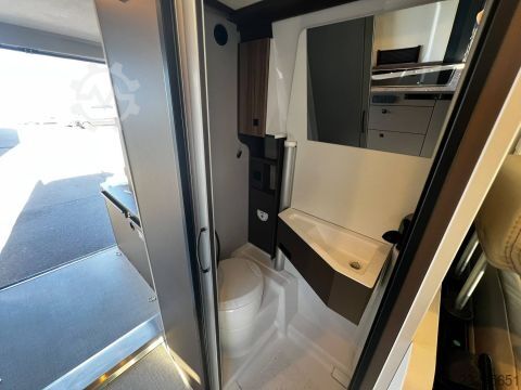 Kastenwagen Wohnmobil / Campervan Bürstner B66 C 600