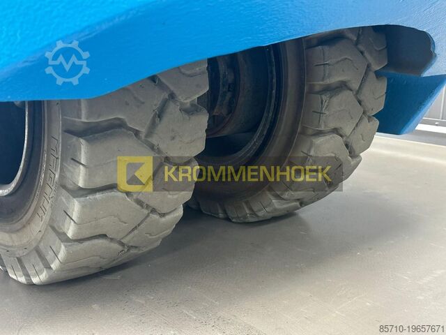 Minikran Valla V 110 R