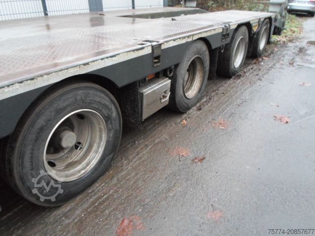 Standard SZM MERCEDES-BENZ 2663LS/ Broshuis 4 Achser/ Teletieflader