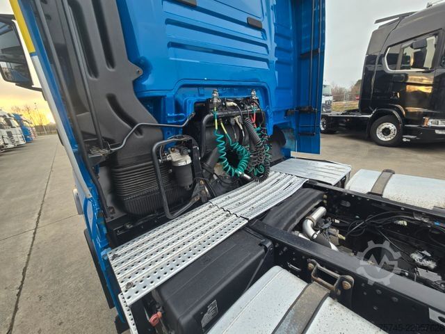 Standard tractor unit MAN TGX 18.510 *2X VORHANDEN*ACC*2X TANK * RETARDER