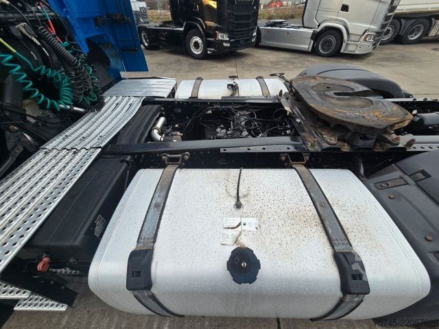 Standard tractor unit MAN TGX 18.510 *2X VORHANDEN*ACC*2X TANK * RETARDER