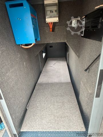 Motor coach NEOPLAN Starliner C  P 11 II P 11  371 KW