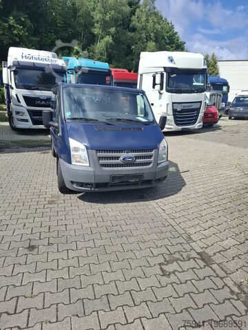 Minibus Ford Transit 300