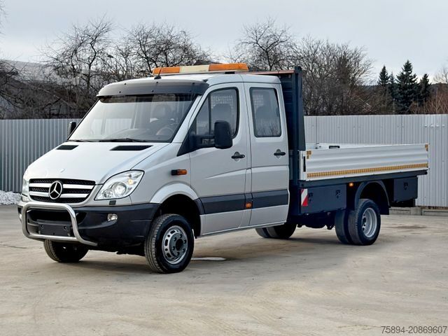 Truck-mounted crane van MERCEDES-BENZ Sprinter  519 CDI * 4x4 * TOP