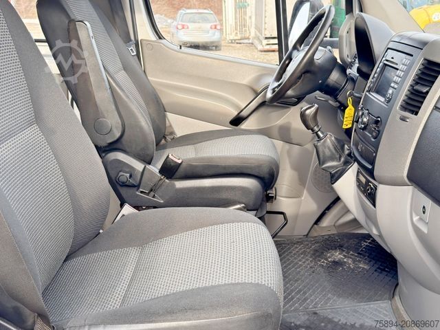 Truck-mounted crane van MERCEDES-BENZ Sprinter  519 CDI * 4x4 * TOP