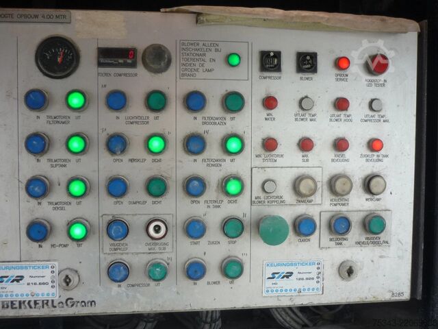 Suction vehicle DAF XF 410 ROC 16.30 Droge stoffen oplegger