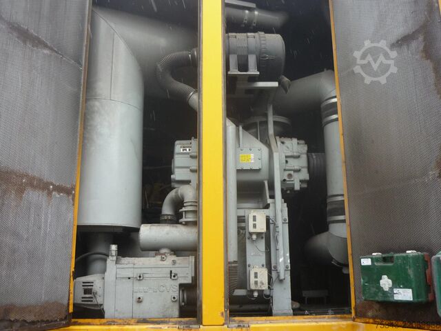 Suction vehicle DAF XF 410 ROC 16.30 Droge stoffen oplegger