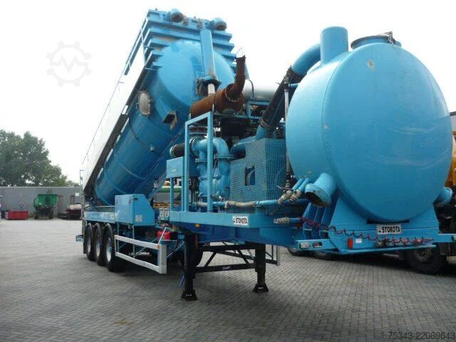 Suction vehicle Royen Ipsam Droge stoffen zuiger/Sucking and blowing ...